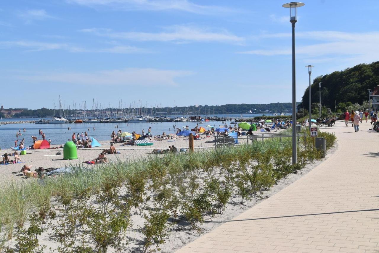 Fewo1846 Strandresidenz Wassersleben - Ostseenest - Modernes Studioapartment Mit Balkon Am Strand Harrislee Exteriör bild